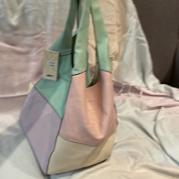 NWOT - Pastel green/purple/pink soft vegan leather purpose with accessory bag - Picture 2 of 13